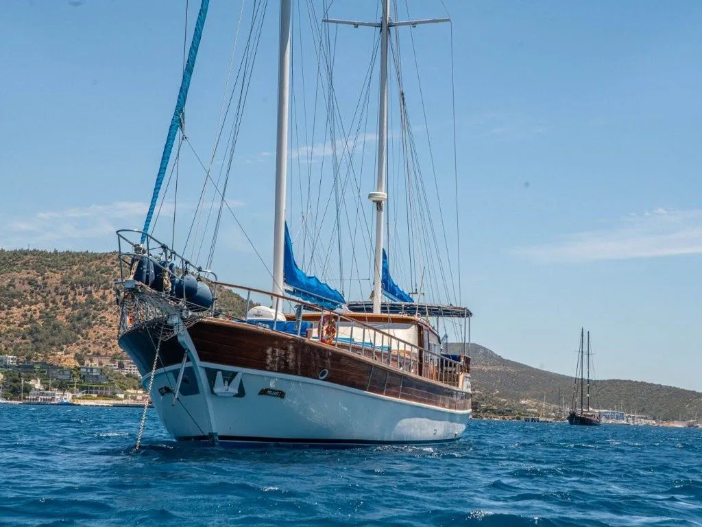 Explore Fethiye on a 24m Rental Gulet - Fotoğraf 5