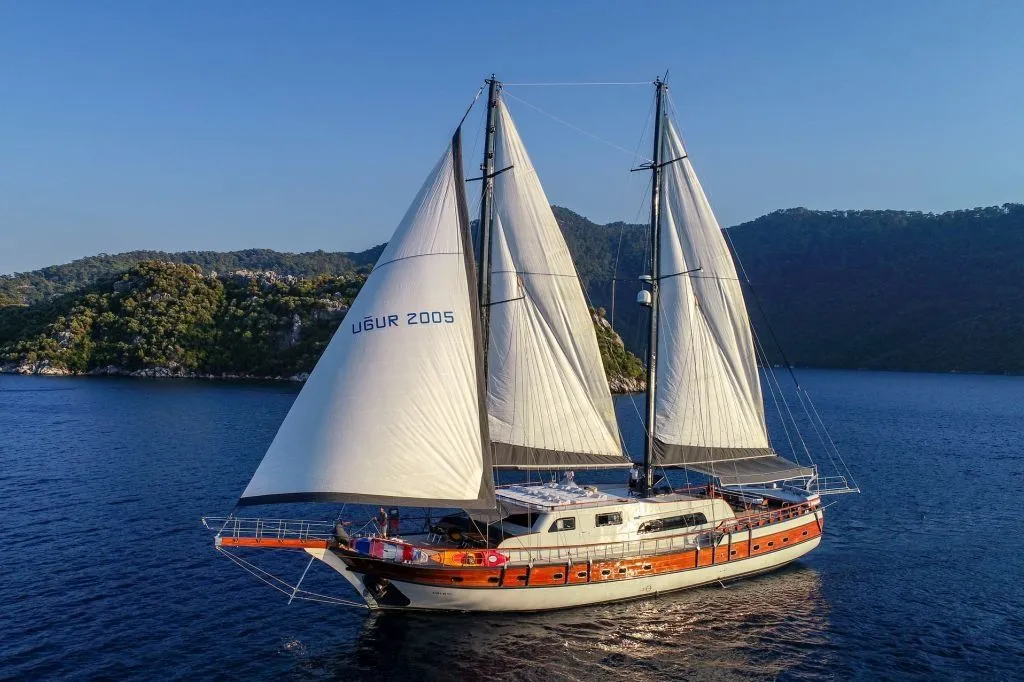 Charter a 31m 7 Cabin Gulet in Bodrum - Fotoğraf 1