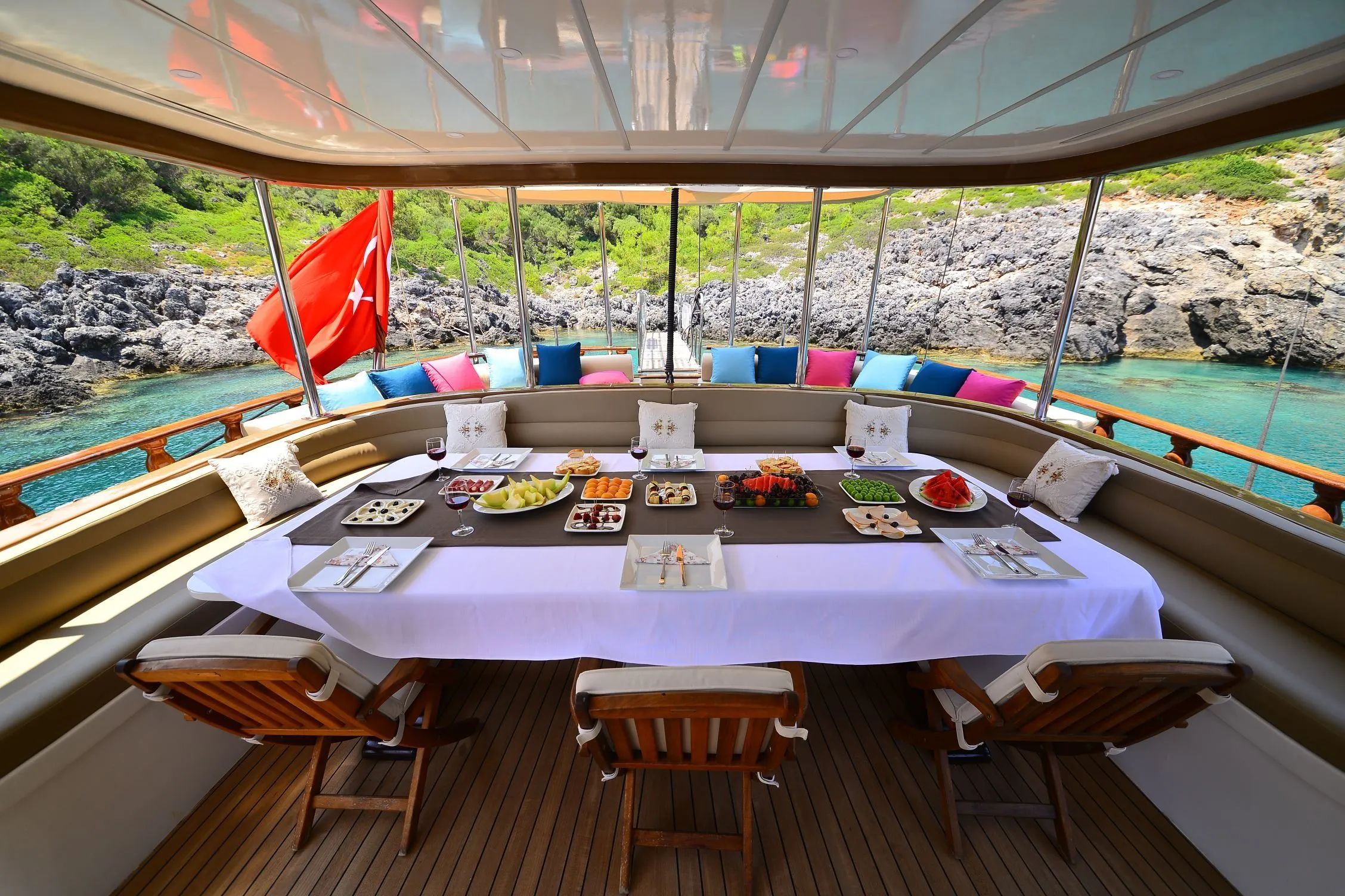 33m Göcek Boat Hire - Fotoğraf 4