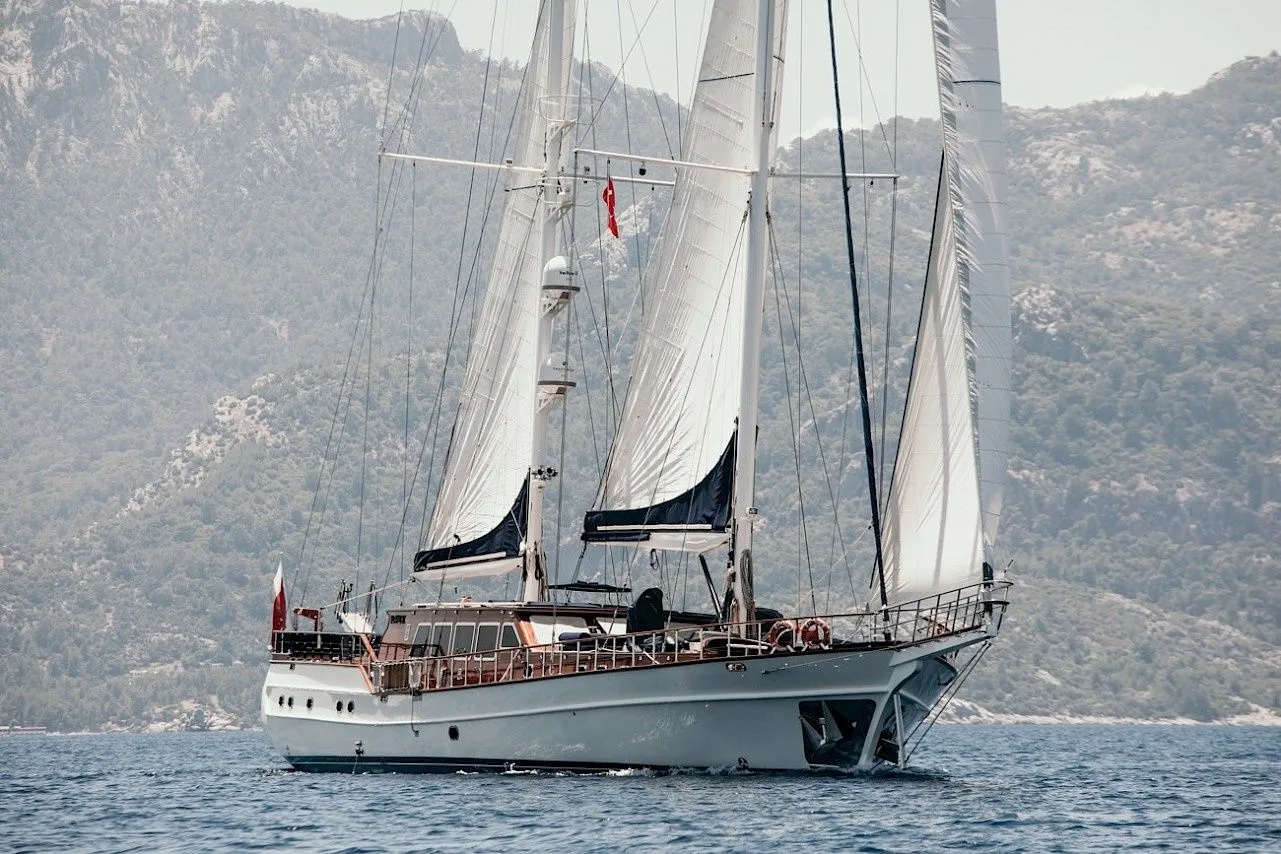 Charter a 33.6m Boat in Marmaris - Fotoğraf 4