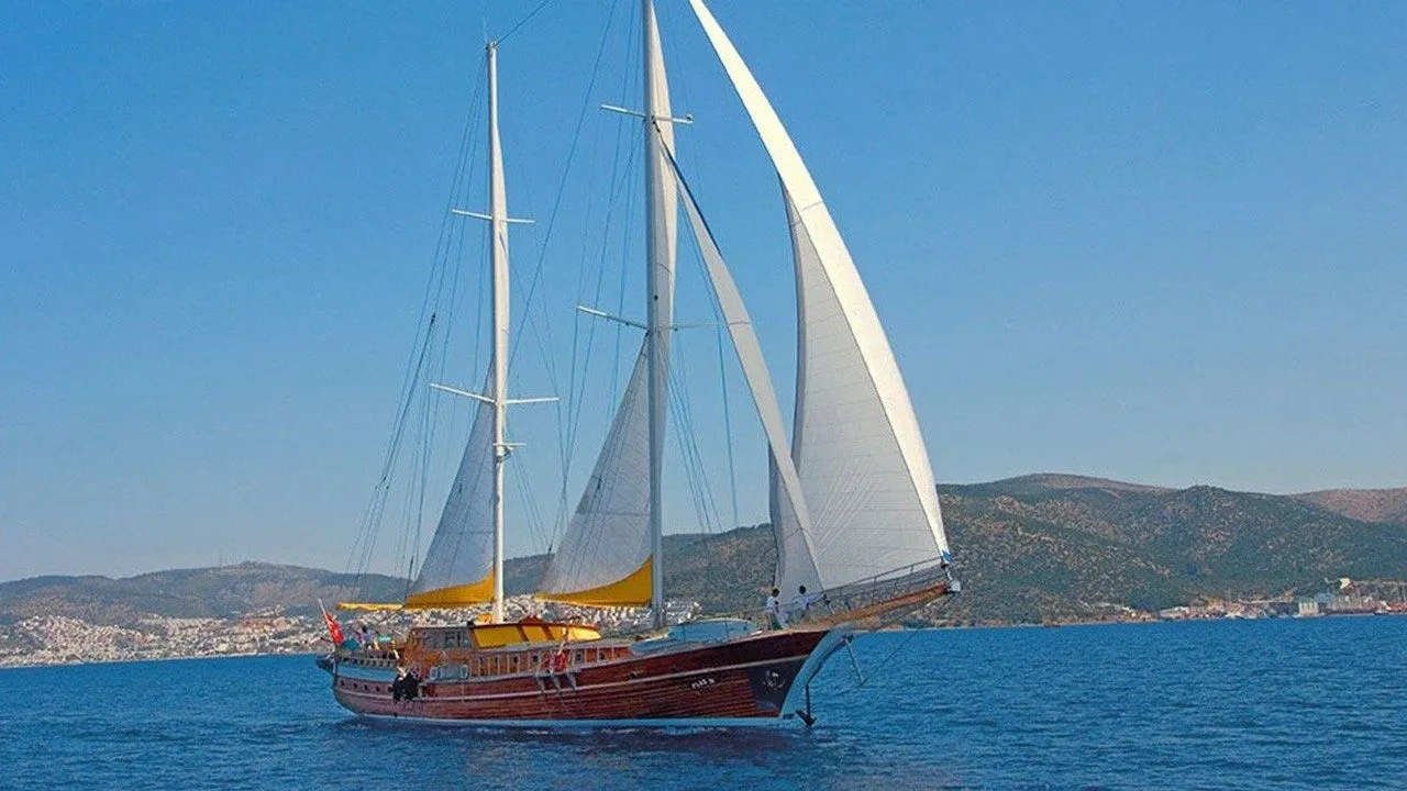 Bodrum 34m Kiralık 8 Kabinli Gulet - Fotoğraf 4