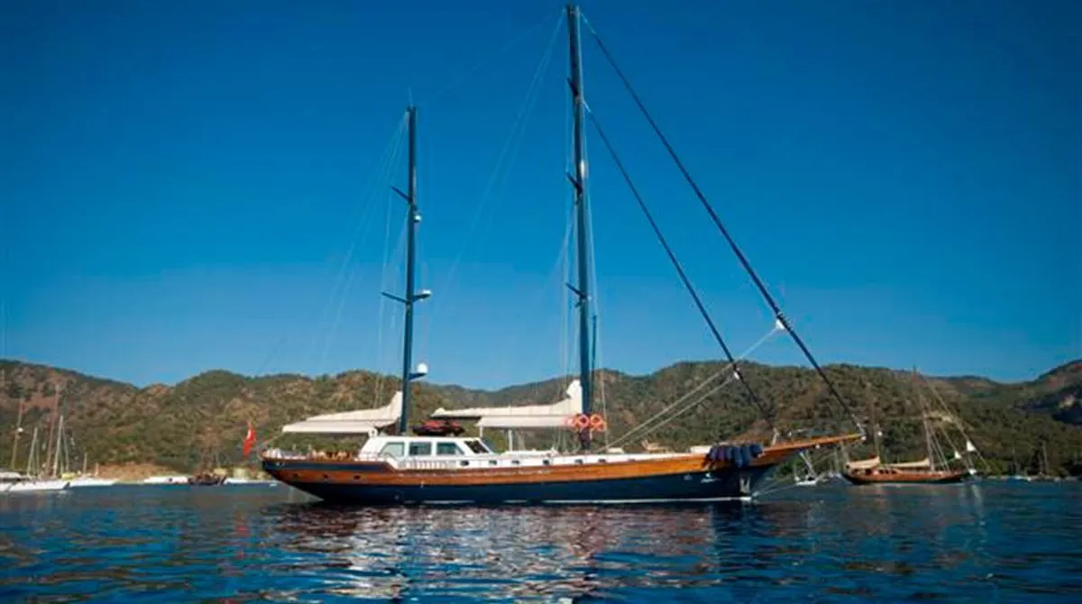 Bodrum Kiralık 33.8m Tekne - Fotoğraf 3