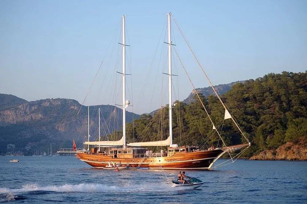 Explore Bodrum on a 37m 6 Cabin Gulet Rental - Fotoğraf 2