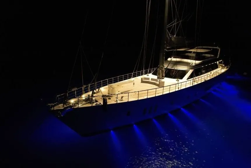 Explore Marmaris on a 39m 5 Cabin Gulet Rental - Fotoğraf 5
