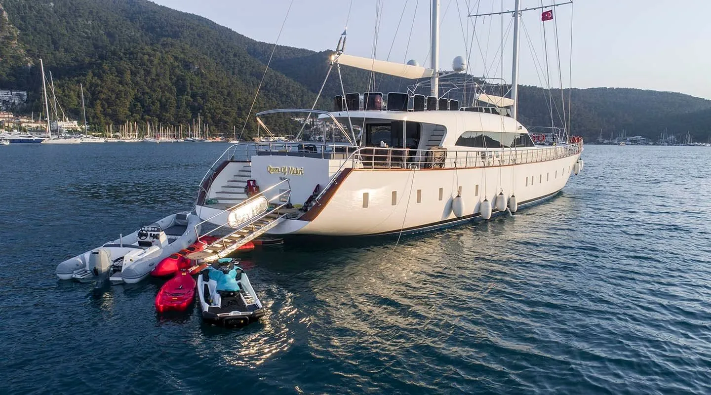 Charter a 40m Boat in Göcek - Fotoğraf 4
