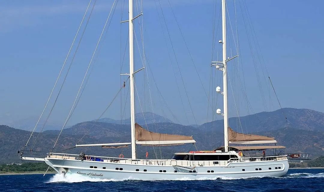 Bodrum Kiralık 8 Kabinli 40m Gulet - Fotoğraf 5