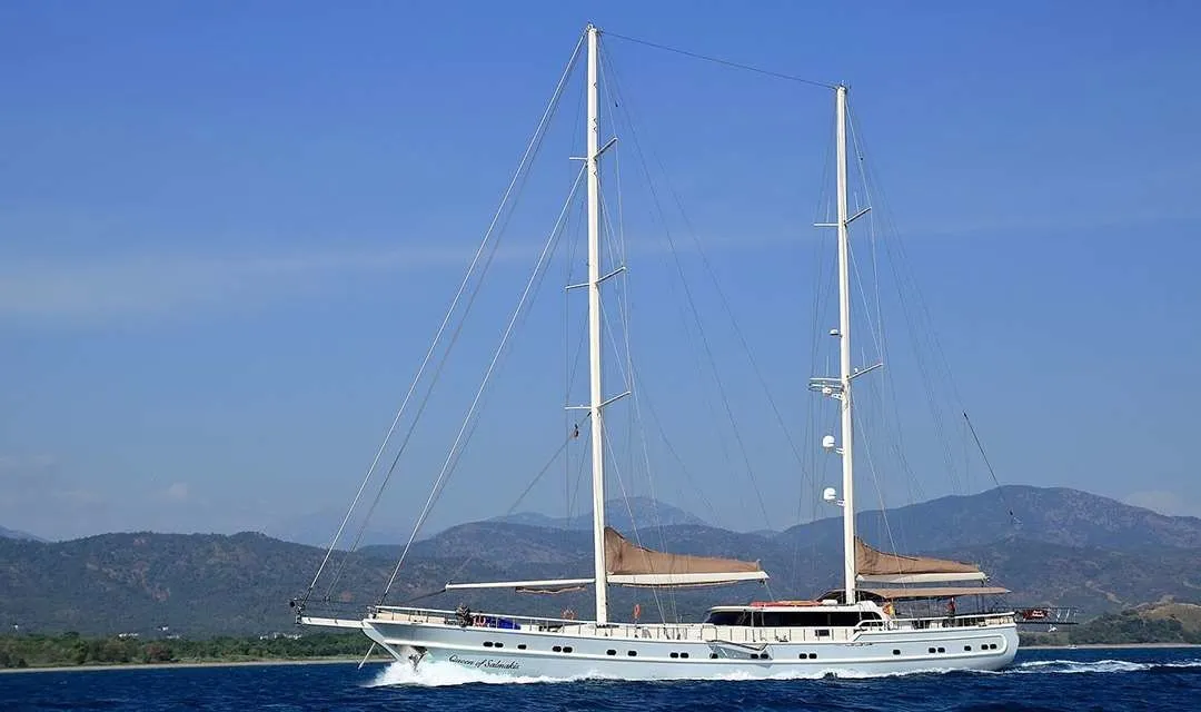 Bodrum Kiralık 8 Kabinli 40m Gulet - Fotoğraf 4