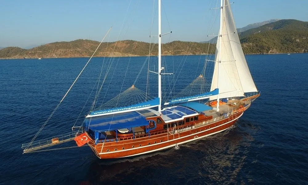 Bodrum Kiralık 10 Kabinli 40m Gulet - Fotoğraf 3