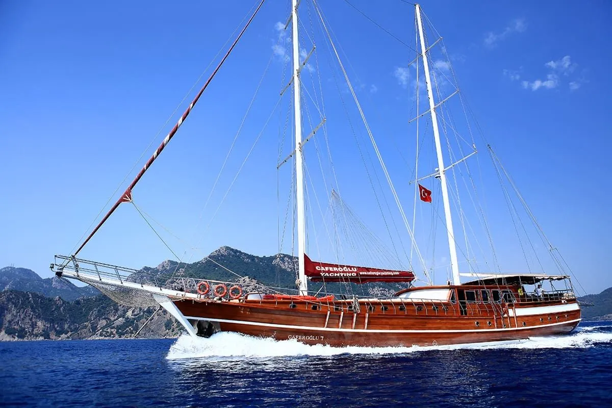Marmaris 42m Kiralık 11 Kabinli Gulet - Fotoğraf 1
