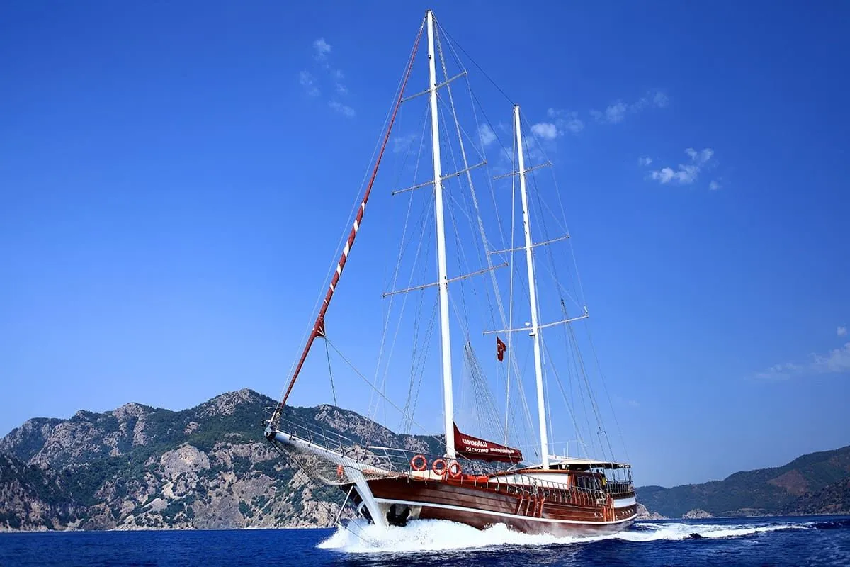 Marmaris 42m Kiralık 11 Kabinli Gulet - Fotoğraf 3