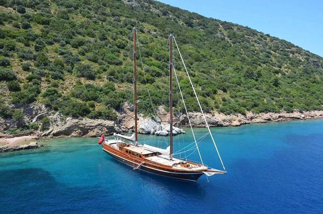 Charter a 43m Boat in Bodrum - Fotoğraf 1