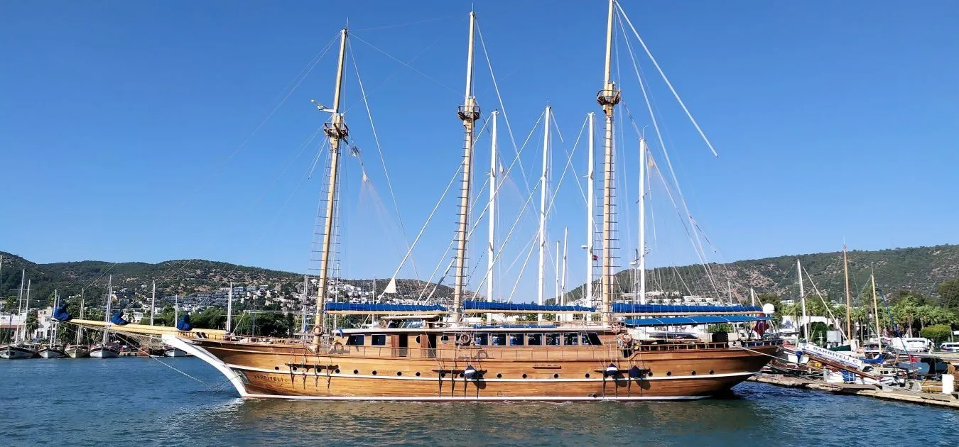Marmaris Kiralık 44m Tekne - Fotoğraf 1