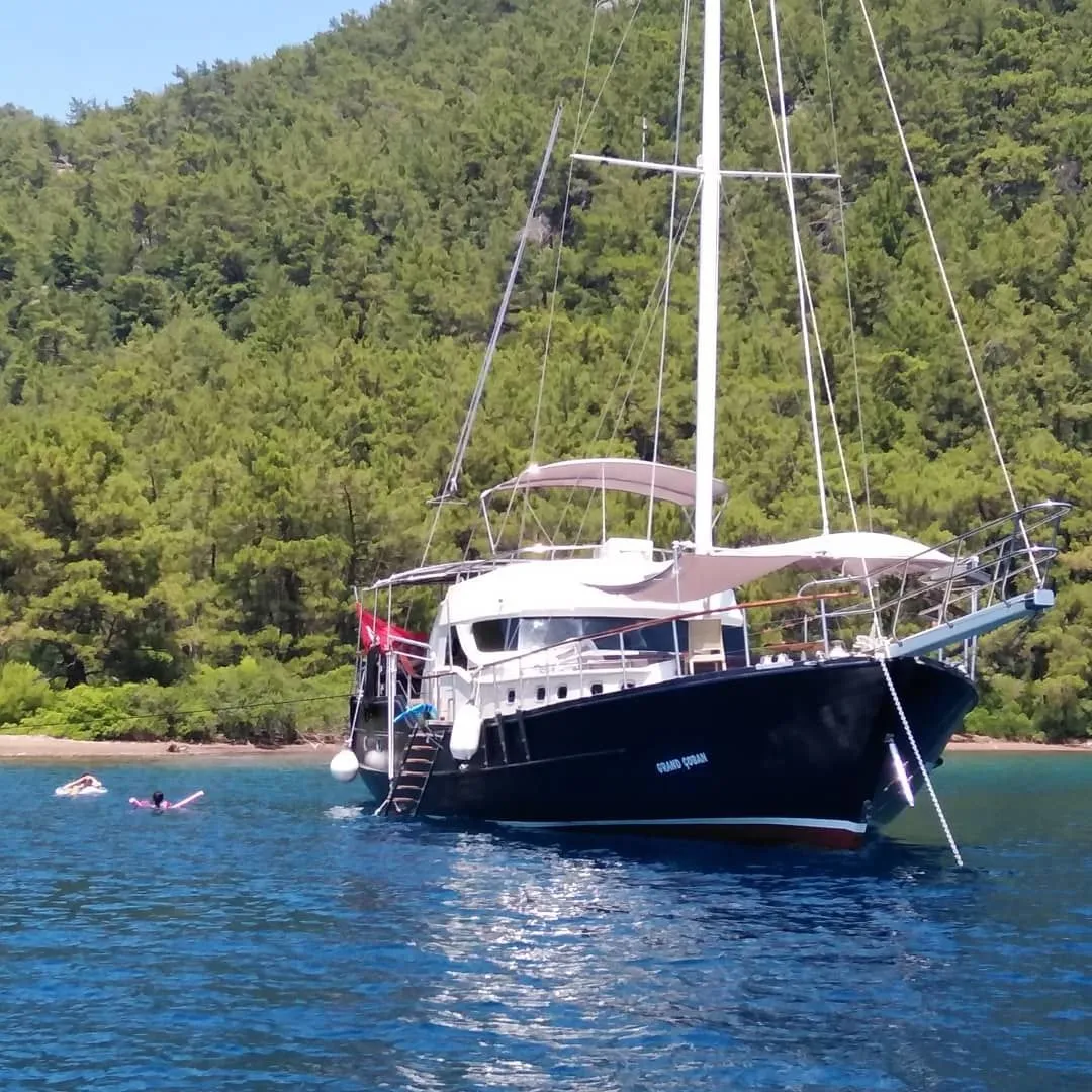 Marmaris Kiralık 5 Kabinli 10m Gulet - Fotoğraf 2
