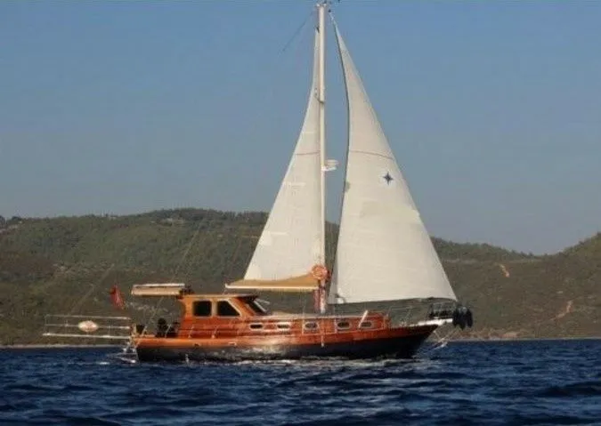 Rent a 13m 2 Cabin Gulet in Bodrum - Fotoğraf 1