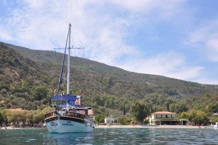 Rent a 14m 3 Cabin Gulet in Fethiye - Fotoğraf 3