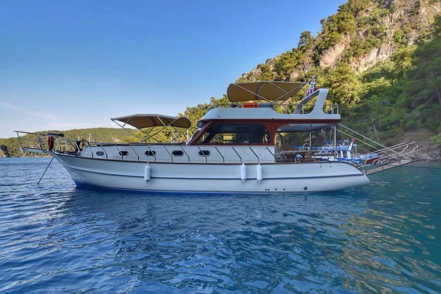 Gulet Ayna Fethiye –  Flybridge ve Konfor - Fotoğraf 2