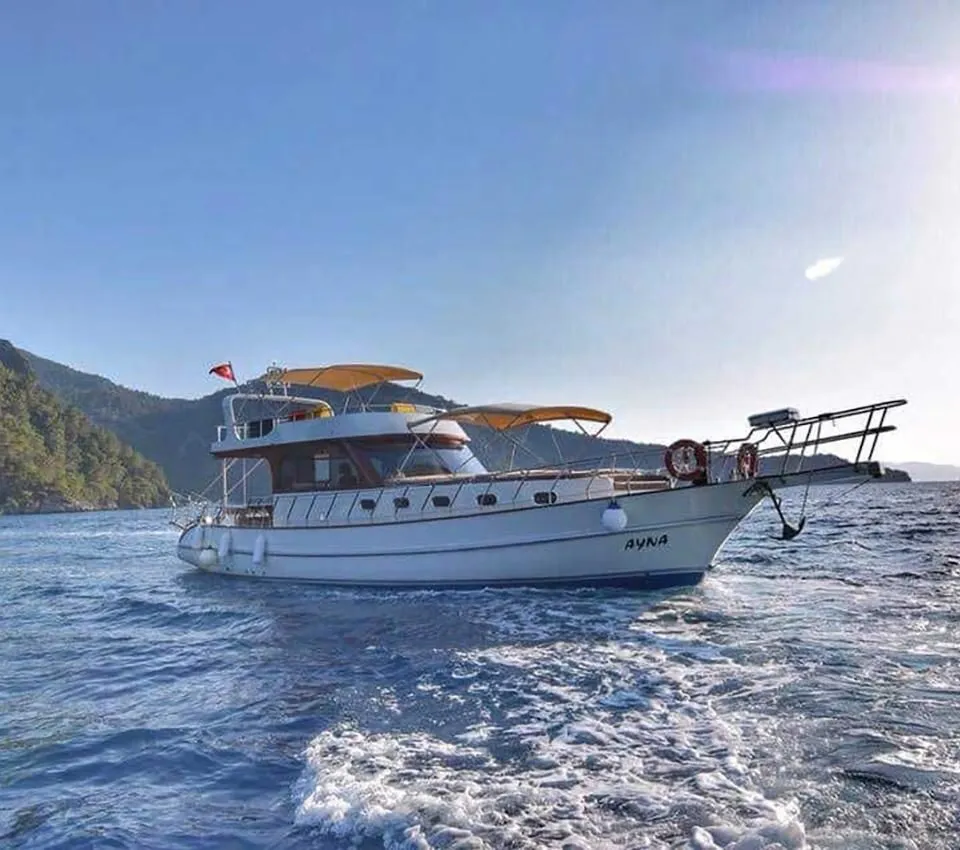 Gulet Ayna Fethiye –  Flybridge ve Konfor - Fotoğraf 3
