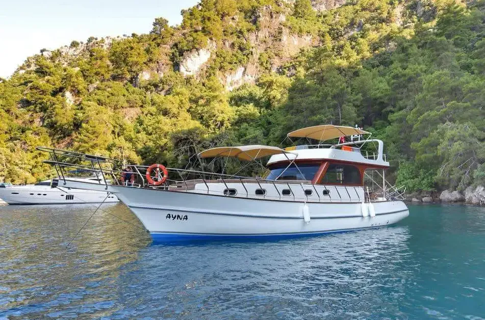 Gulet Ayna Fethiye –  Flybridge ve Konfor - Fotoğraf 1