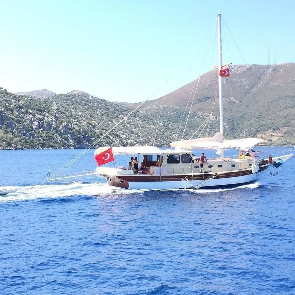 Marmaris 15m Kiralık Tekne - Fotoğraf 3