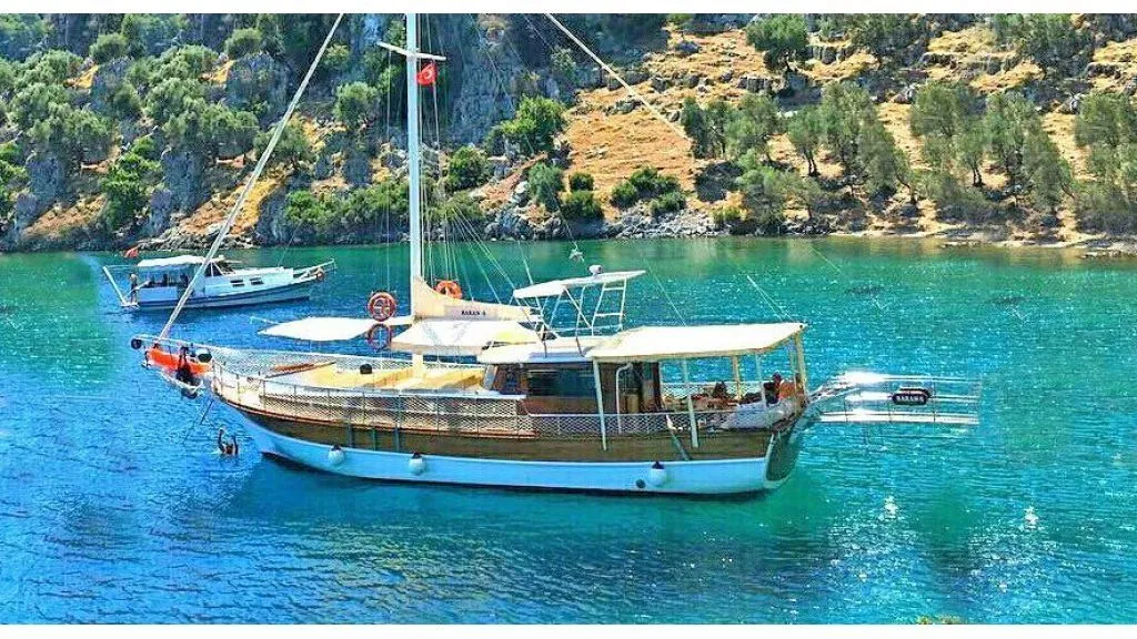 Charter a 15m Boat in Göcek - Fotoğraf 2