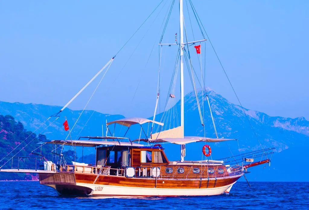 Göcek Kiralık 15m Tekne - Fotoğraf 3