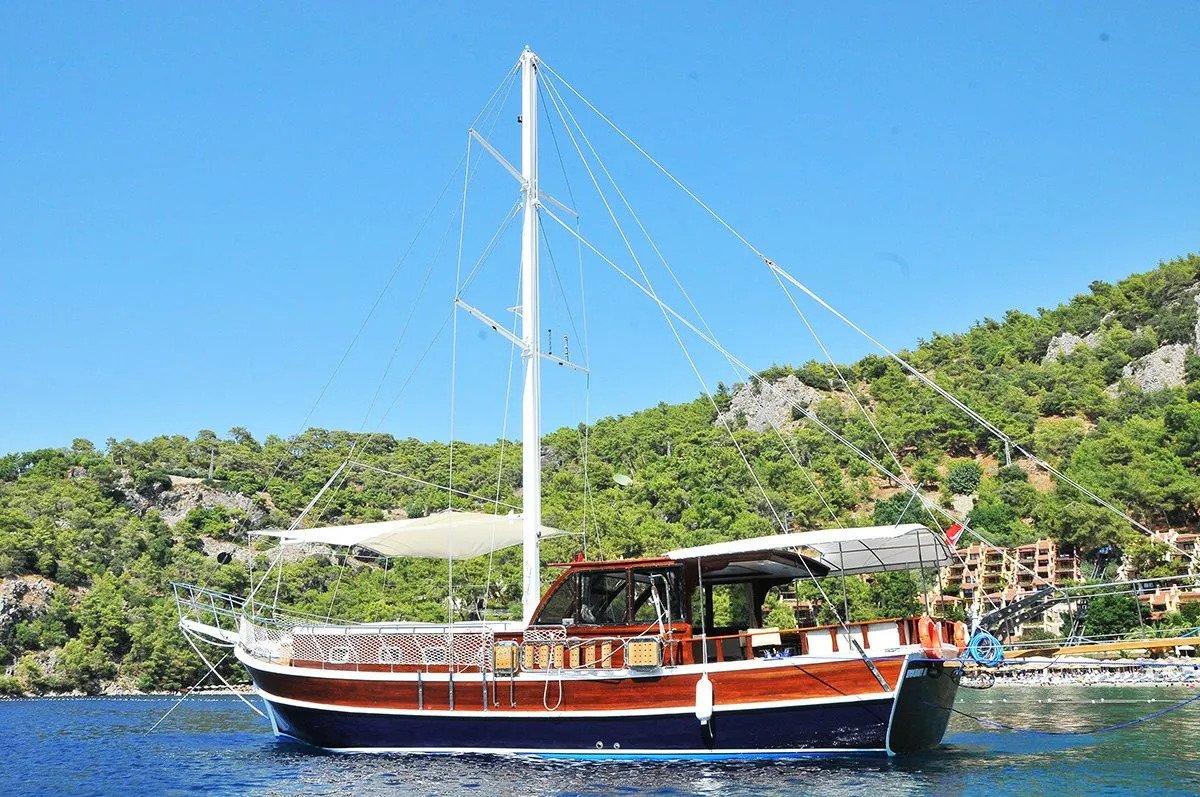 Explore Göcek on a 15m Rental Gulet - Fotoğraf 1