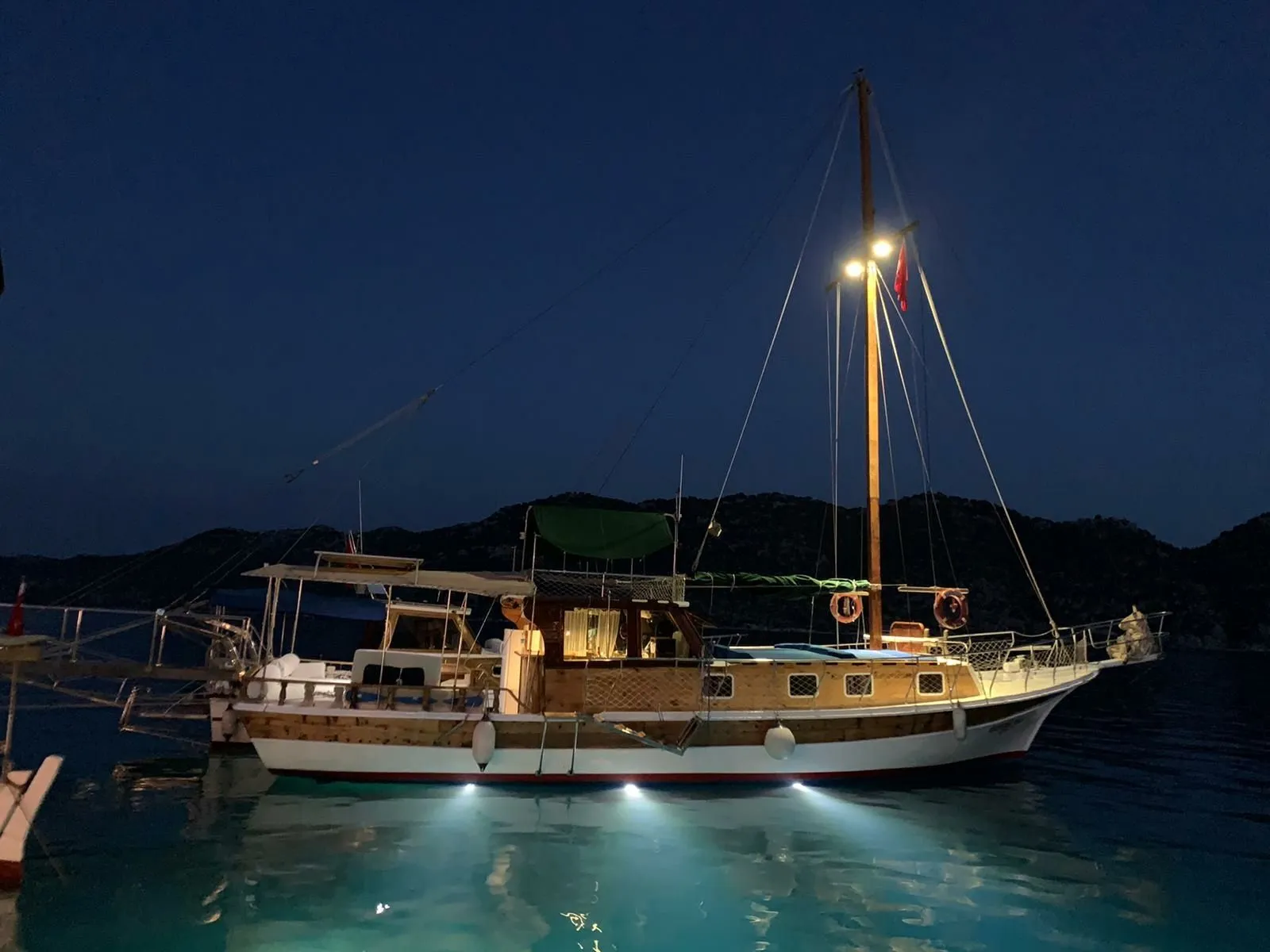 Rent a 15m Boat in Kaş - Fotoğraf 1