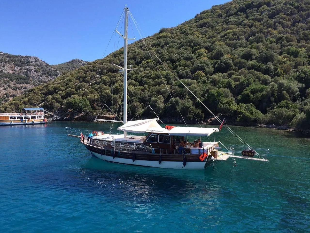 Göcek Kiralık 3 Kabinli 15m Gulet - Fotoğraf 1