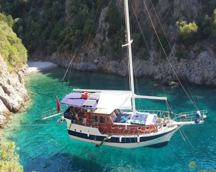 Fethiye Kiralık 3 Kabinli 16m Gulet - Fotoğraf 3