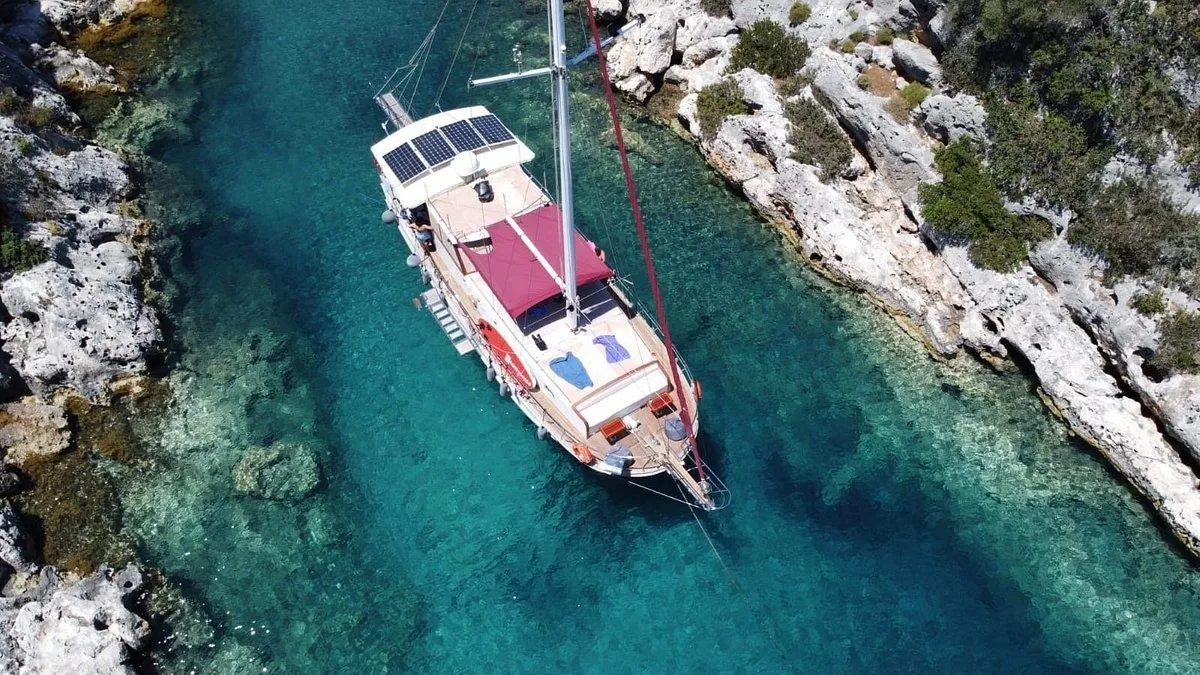 Explore Kaş on a 16m Rental Boat - Fotoğraf 5