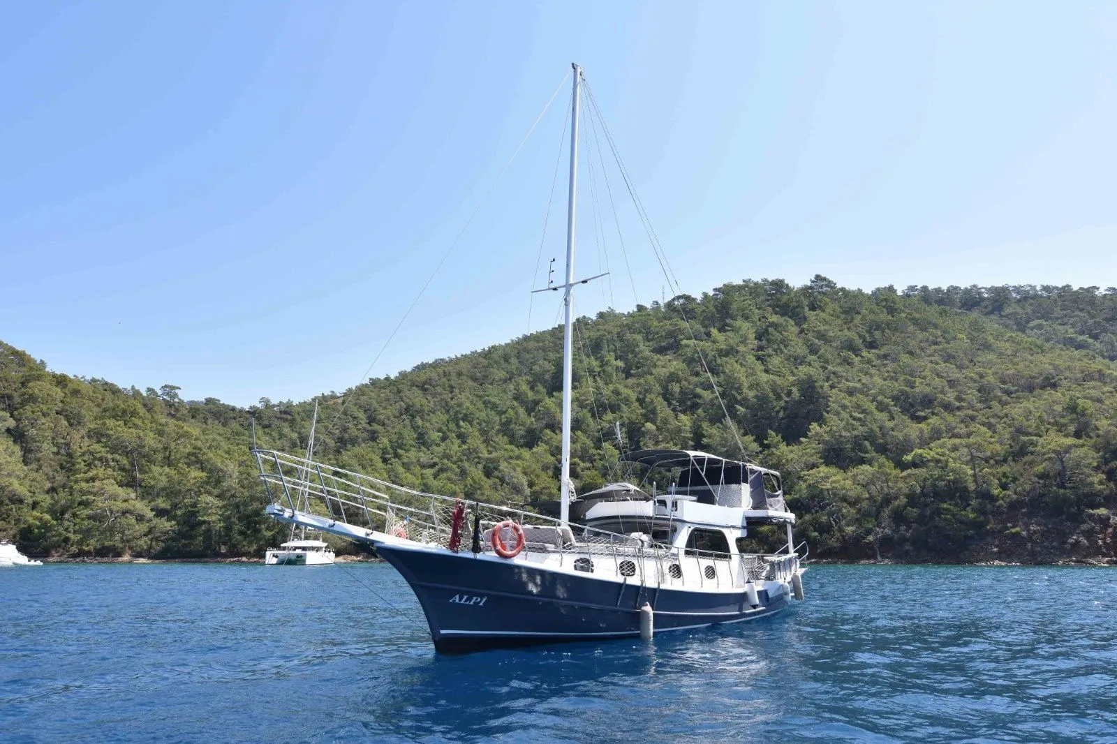 Explore Göcek on a 16.5m Rental Boat - Fotoğraf 3