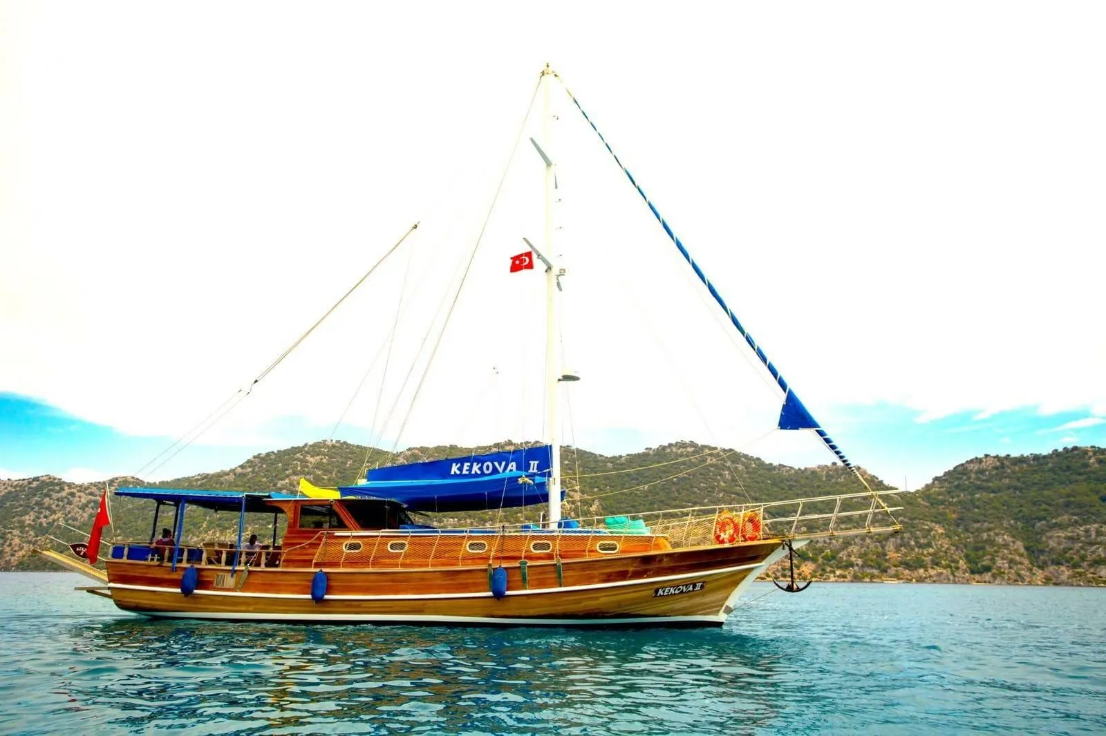 17m Demre Gulet Hire - Fotoğraf 1