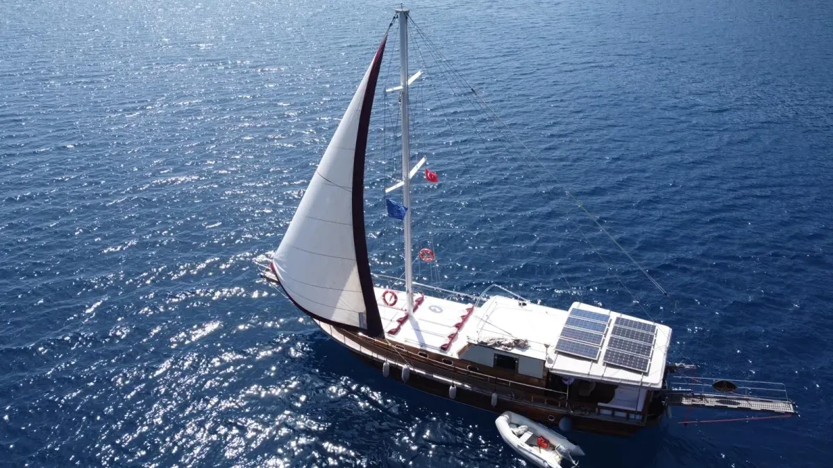 17m Göcek Gulet Hire - Fotoğraf 1