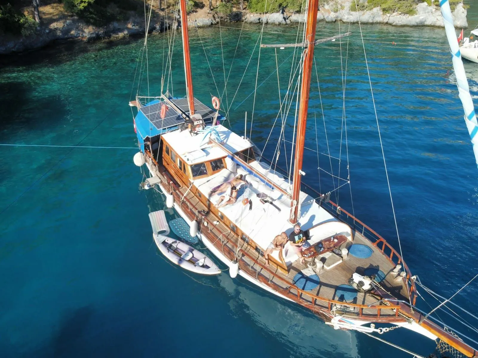 Explore Göcek on a 20m Rental Boat - Fotoğraf 1