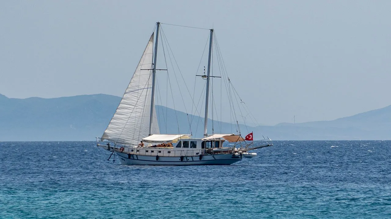 Explore Bodrum on a 20m 3 Cabin Gulet Rental - Fotoğraf 3
