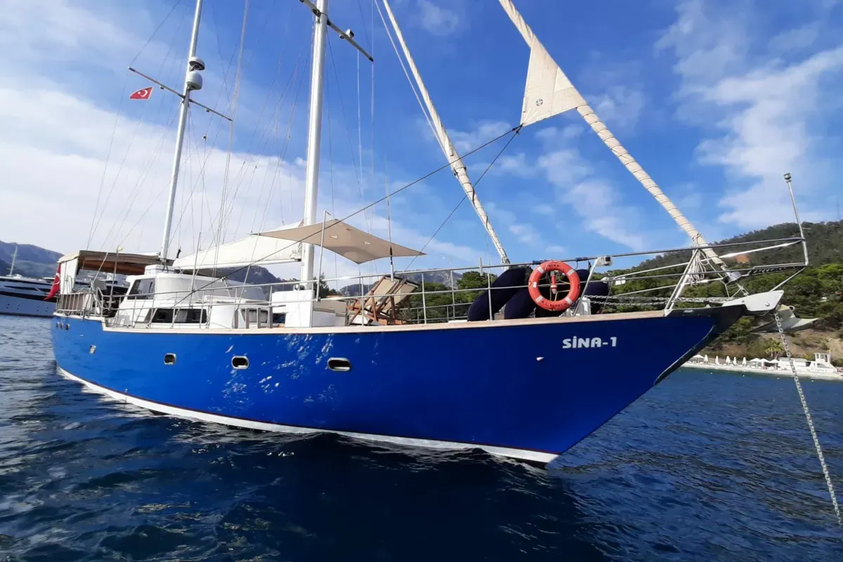 Bodrum Kiralık 3 Kabinli 21m Gulet - Fotoğraf 1