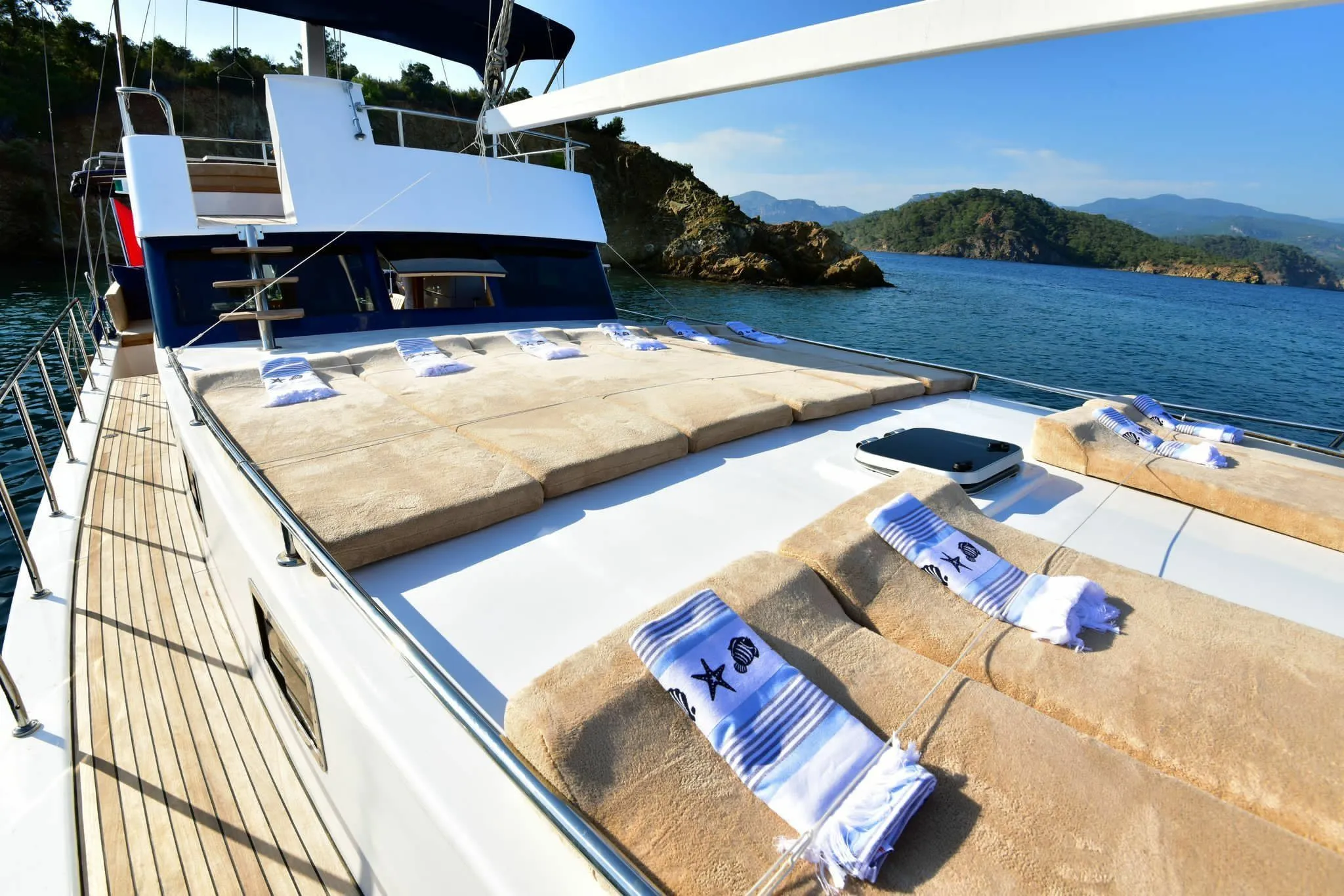 Rent a 21m Gulet in Göcek - Fotoğraf 5