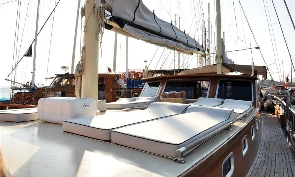 Bodrum Kiralık 21m Tekne - Fotoğraf 4