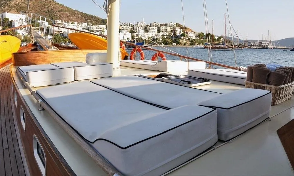 Bodrum Kiralık 21m Tekne - Fotoğraf 5