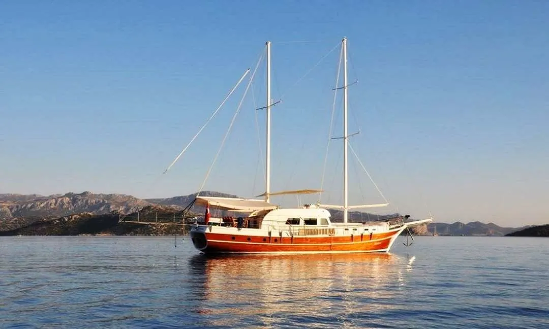Marmaris Kiralık 21m Tekne - Fotoğraf 2