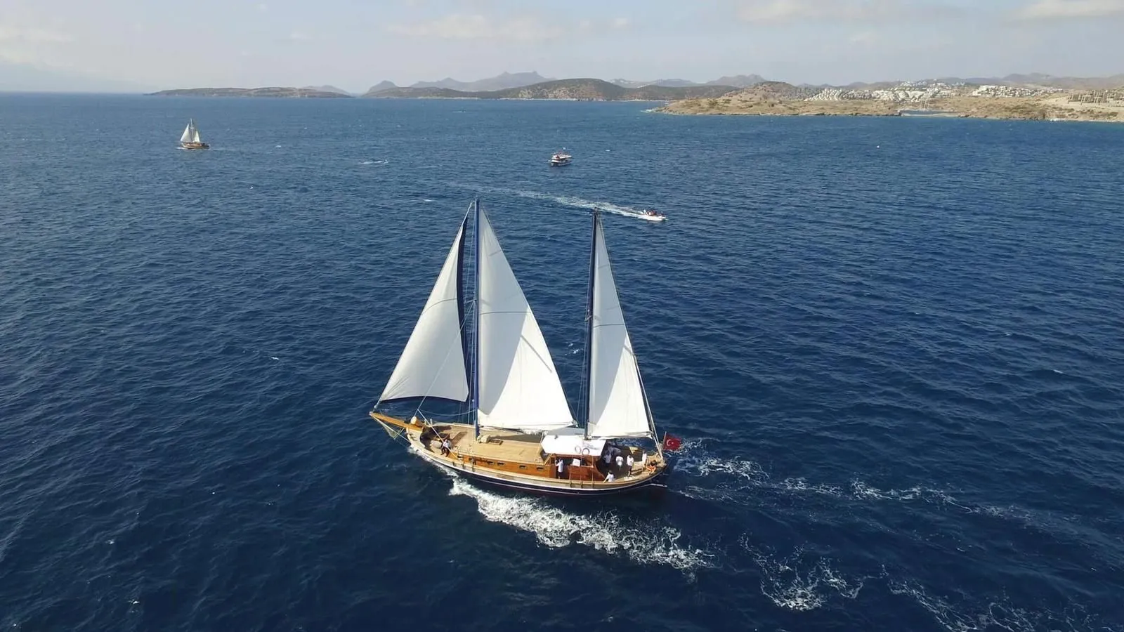 Bodrum 21m Kiralık Tekne - Fotoğraf 2