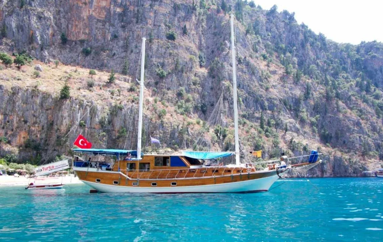 Demre Kiralık 22m Tekne - Fotoğraf 2