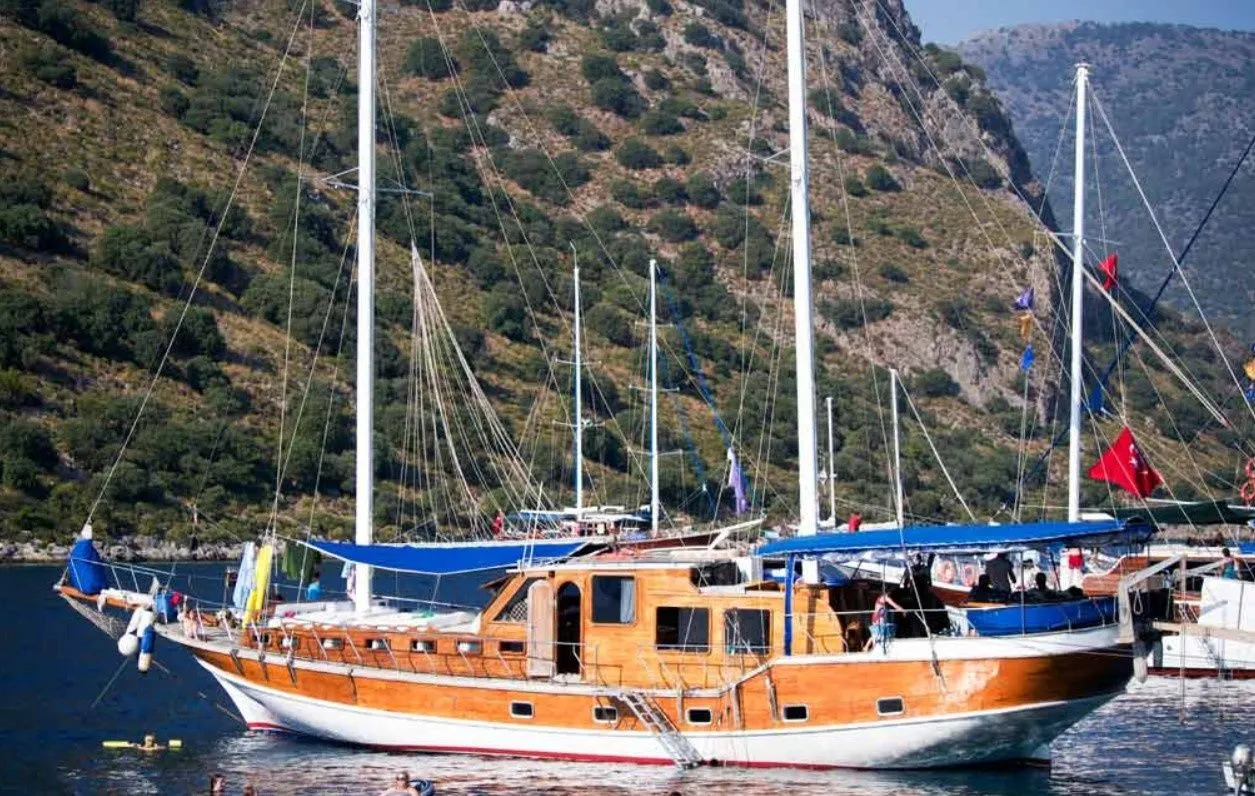 Demre Kiralık 22m Tekne - Fotoğraf 3