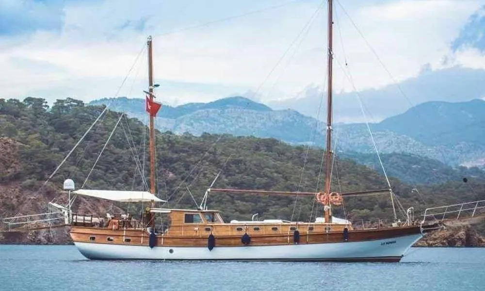 Rent a 22m 4 Cabin Gulet in Göcek - Fotoğraf 2