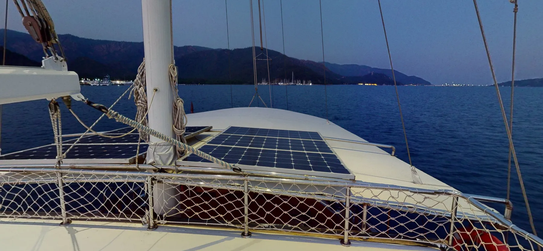 Marmaris Kiralık 4 Kabinli 22.5m Gulet - Fotoğraf 4