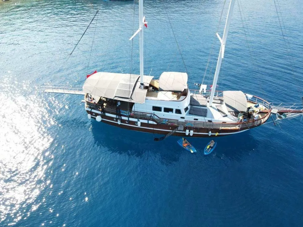 Rent a 24m 5 Cabin Gulet in Göcek - Fotoğraf 1