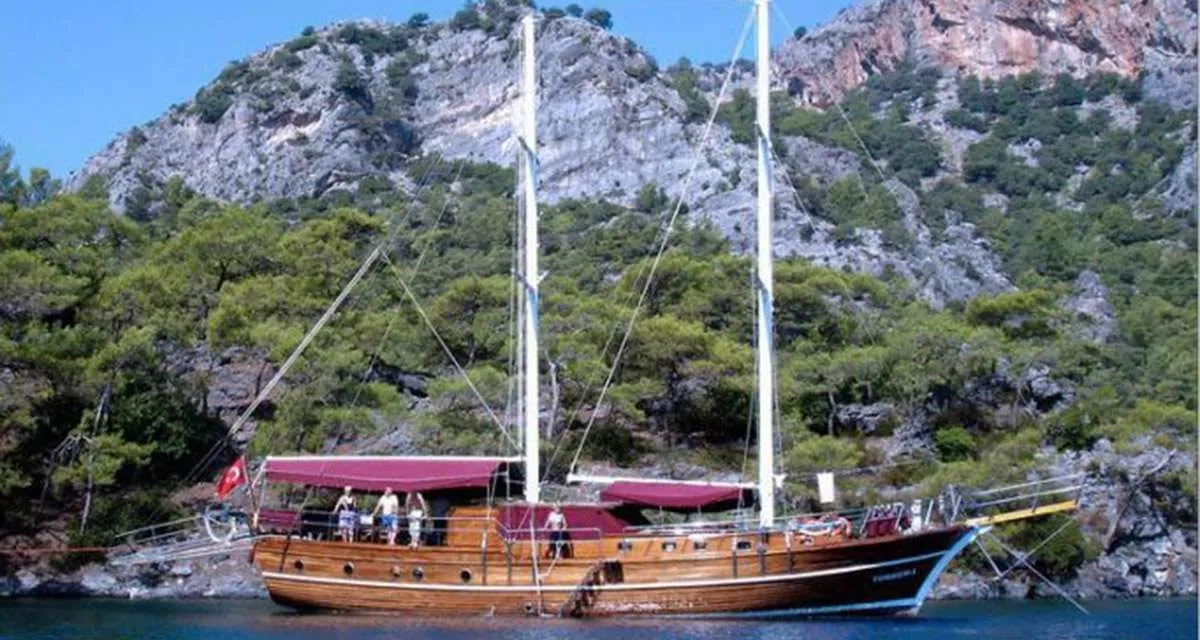 Rent a 23m 5 Cabin Gulet in Fethiye - Fotoğraf 5