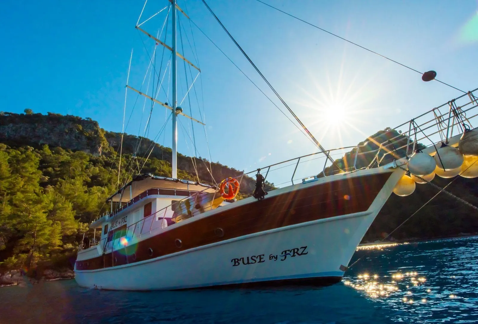 Charter a 24m 5 Cabin Gulet in Göcek - Fotoğraf 1