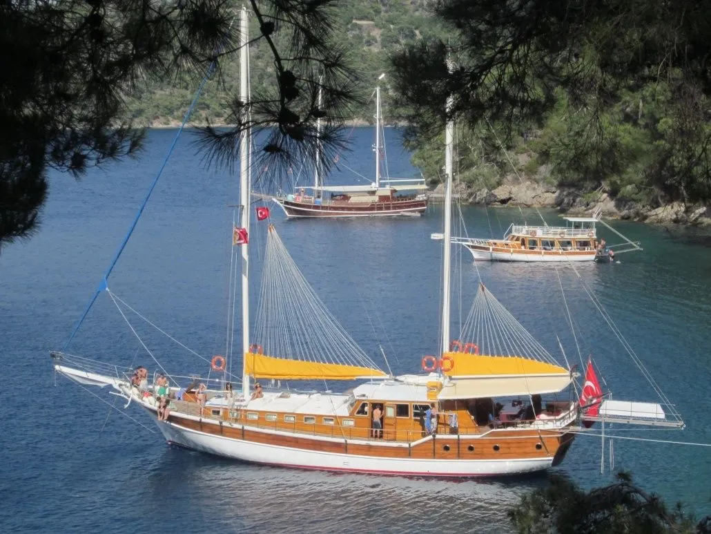 Charter a 24m 8 Cabin Gulet in Fethiye - Fotoğraf 4