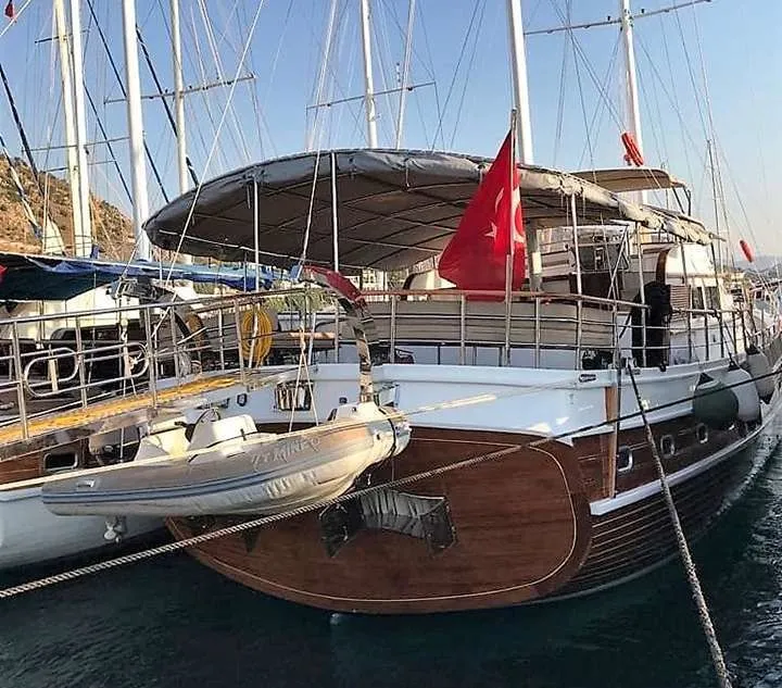 Explore Fethiye on a 24m 6 Cabin Gulet Rental - Fotoğraf 5